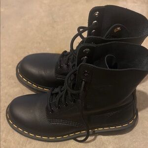 dr Martens boots